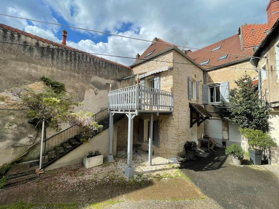 Agreable Gite Au Coeur Du Centre Ville 4 Personnes Шаньи Экстерьер фото